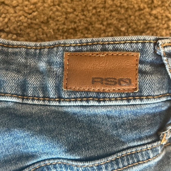 RSQ Women’s Super High Rise Jegging, Size 24 (0). Used Condition - Picture 3 of 7